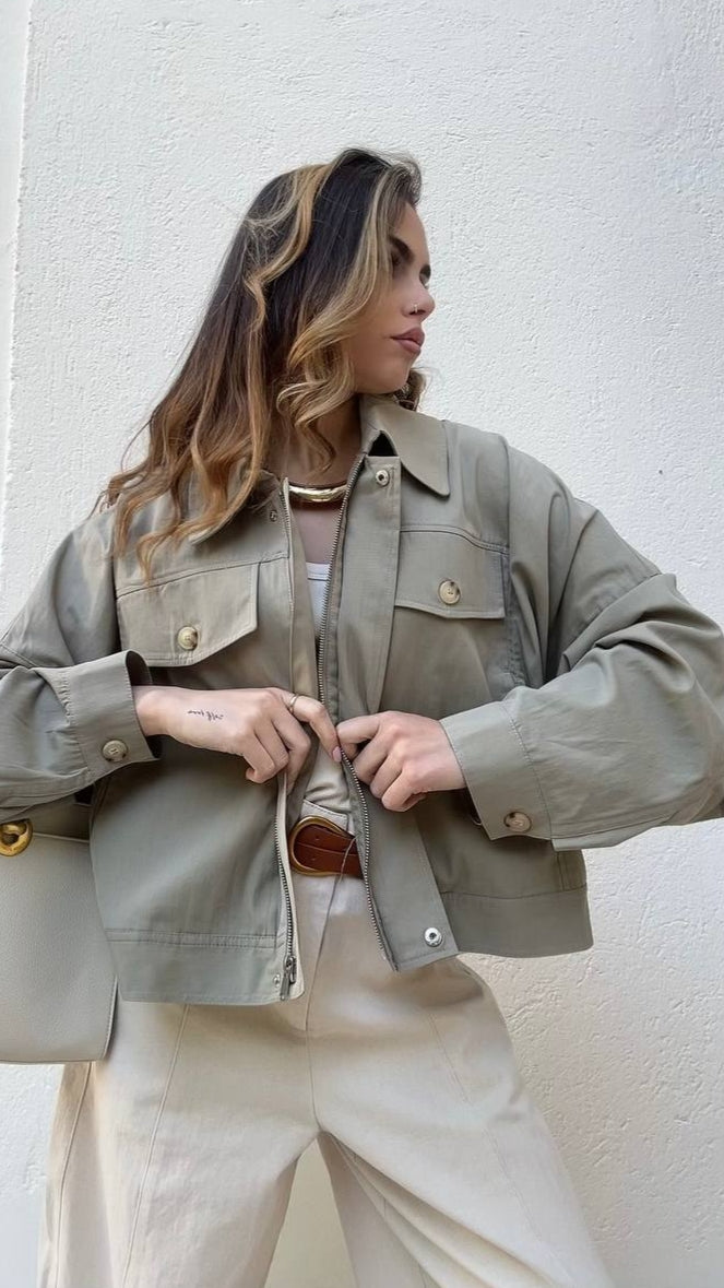 Bomber corto