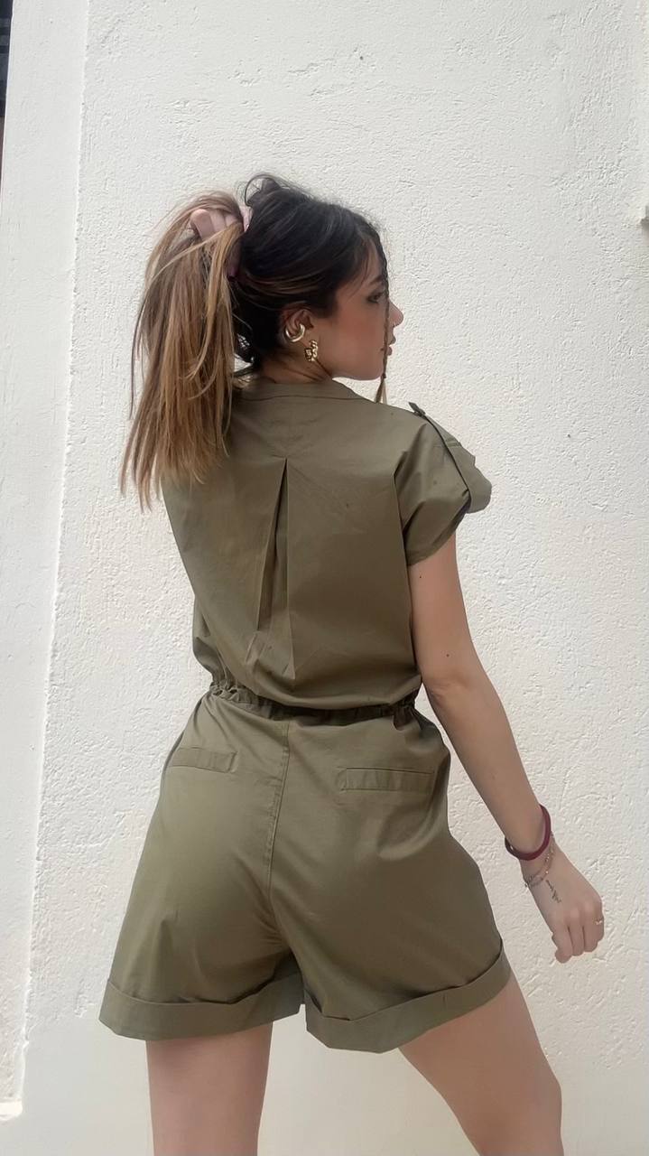 Junpsuit cargo