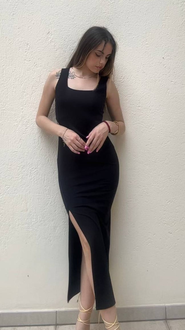 Abito cut out