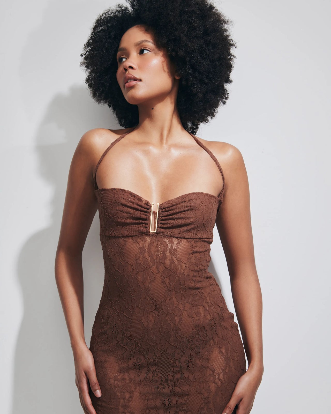 Mia pizzo marrone